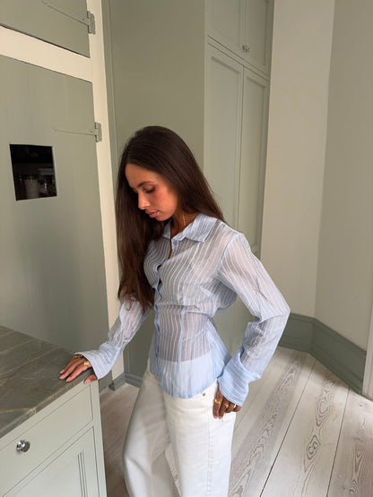 Alberte fitted shirt with stripes – Blue/white