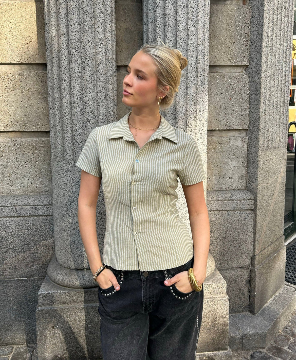 Josephine fitted shirt with short sleeves - Green/white