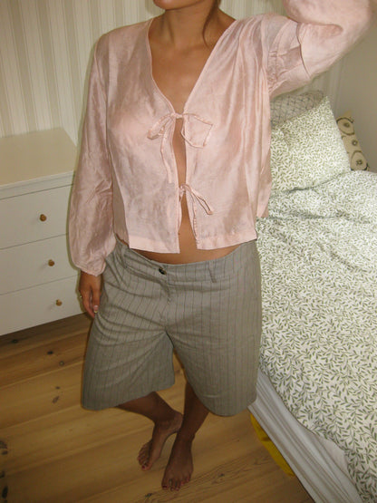 Kirstin shirt with tie details – Pink